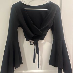 crossover in the front Shein black shirt